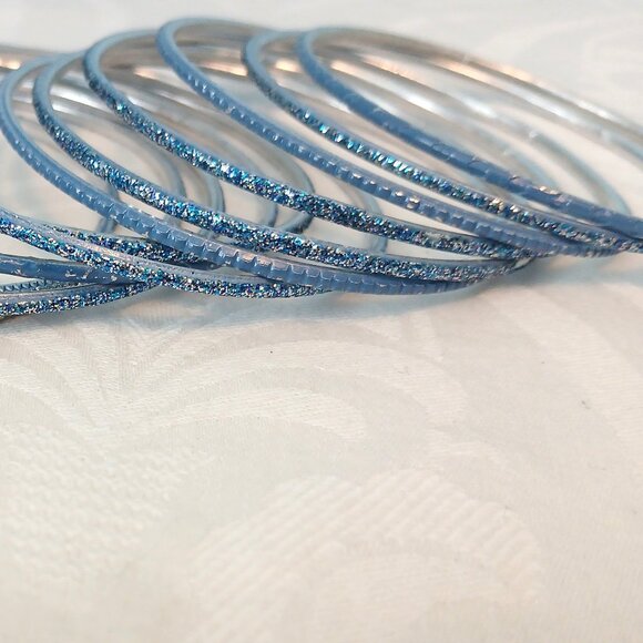 Set of 12 Beaded & Sparkly bangles - Picture 4 of 4